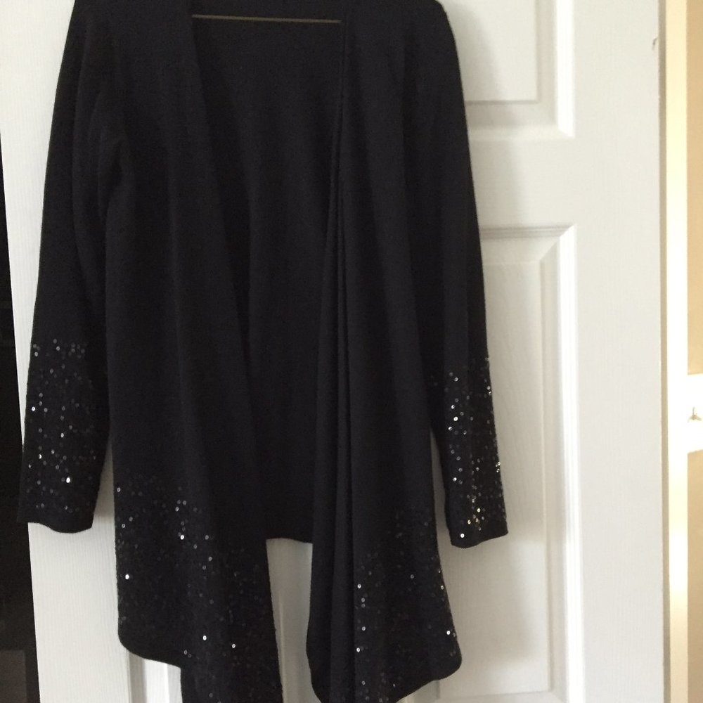 black hi-low cardi wrap